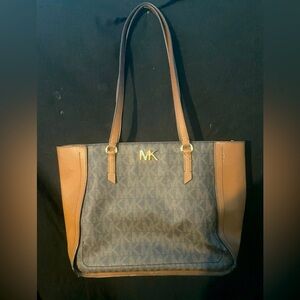 MK purse